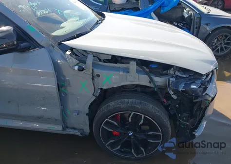 2023 BMW X4 M40I z USA, uszkodzony, nr VIN 5UX43DT03P9R28238